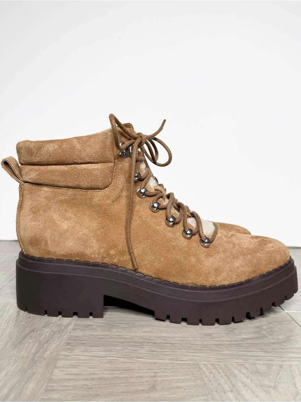 Marc Fisher Nairy Brown Suede Faux Fur Lace Up Lug Sole Boot 10M